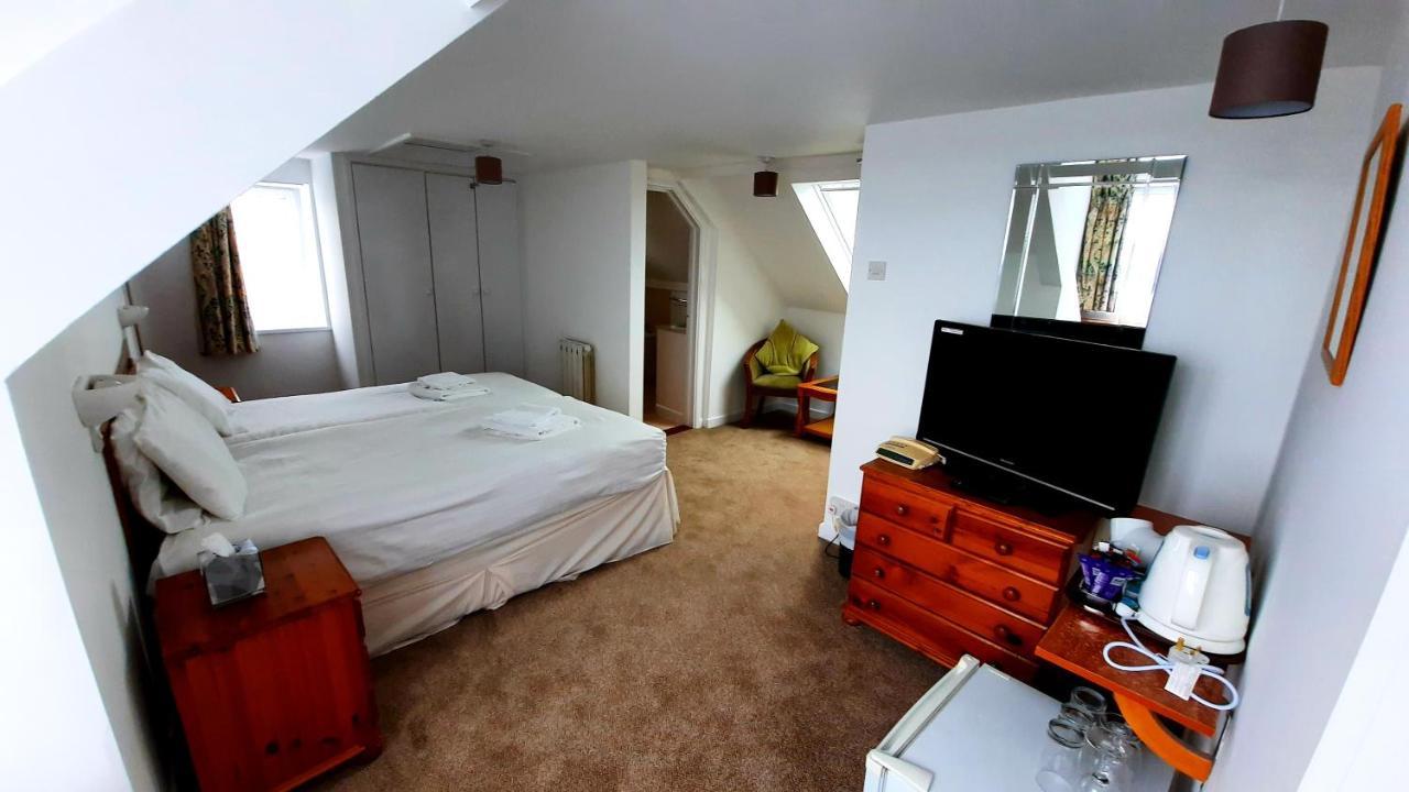 Le Chene Hotel Saint Peter Port Екстериор снимка